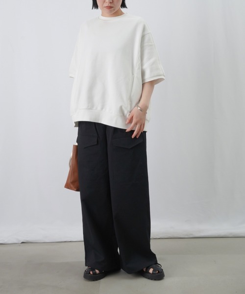 LUCA/LADY LUCK LUCA（ルカ/レディラックルカ）の「LC/LLL オーバースウェット / ポケット付き半袖スウェットプルオーバー（スウェット・レディース・オフホワイト/ブラック/ラベンダー/グレー・FREE）」の14枚目の写真