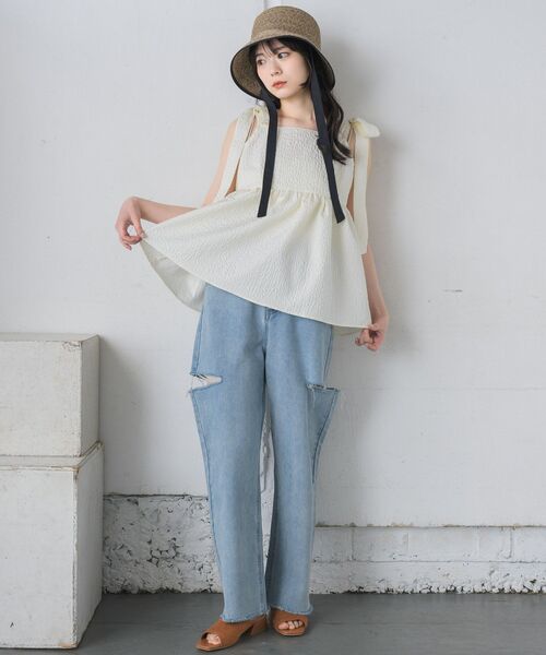 RETRO GIRL(レトロガール)の「肩リボンジャガードビスチェ(キャミソール・レディース・ブラック/ナチュラル/ベージュ・FREE)」の12枚目の写真