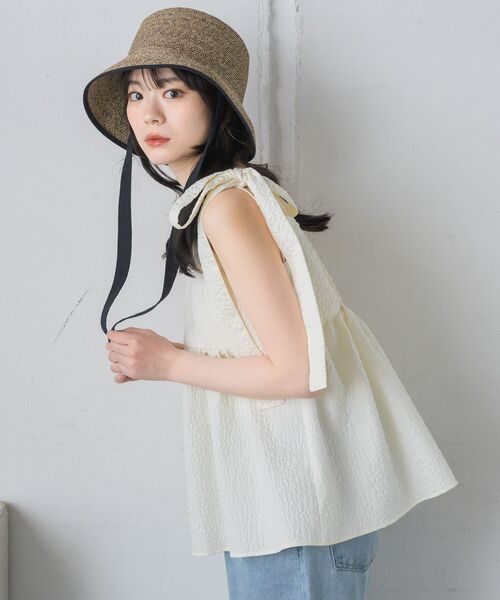 RETRO GIRL(レトロガール)の「肩リボンジャガードビスチェ(キャミソール・レディース・ブラック/ナチュラル/ベージュ・FREE)」の18枚目の写真
