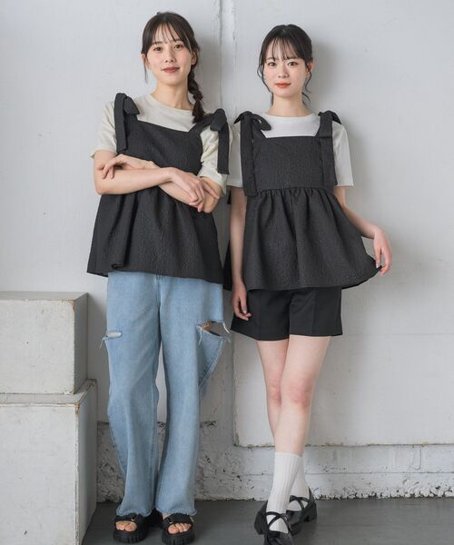 RETRO GIRL(レトロガール)の「肩リボンジャガードビスチェ(キャミソール・レディース・ブラック/ナチュラル/ベージュ・FREE)」の20枚目の写真