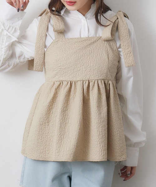 RETRO GIRL(レトロガール)の「肩リボンジャガードビスチェ(キャミソール・レディース・ブラック/ナチュラル/ベージュ・FREE)」の1枚目の写真