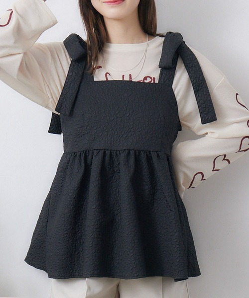 RETRO GIRL(レトロガール)の「肩リボンジャガードビスチェ(キャミソール・レディース・ブラック/ナチュラル/ベージュ・FREE)」の7枚目の写真