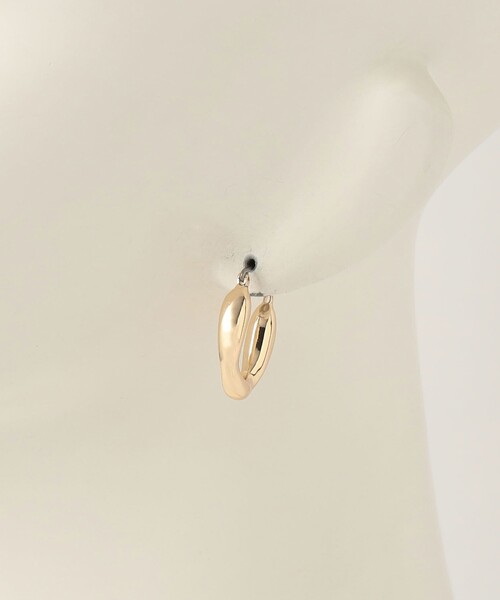 BEAUTY&YOUTH UNITED ARROWS(ビューティーアンドユースユナイテッドアローズ)の「メタル ヘンケイ Uモチーフ ピアス(ピアス(両耳用)・レディース・ゴールド/シルバー・FREE)」の11枚目の写真