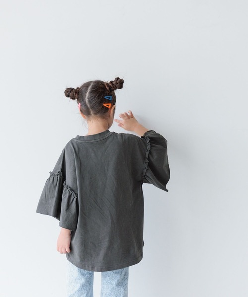 LOWRYS FARM(ローリーズファーム)の「SCORPIONSフリルTシャツ 116973(Tシャツ/カットソー・キッズ・チャコールグレー/グレー・110cm/120cm/130cm/140cm/150cm)」の6枚目の写真