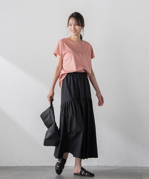 LAUTREAMONT(ロートレアモン)の「【WEB限定】【3サイズ】スムースコットンラウンドヘムカットソー≪洗える/接触冷感≫(Tシャツ/カットソー・レディース・ホワイト/チャコールグレー/ブルー/ブラック/ベージュ/ライトブルー/ピンク・11号/7号/9号)」の16枚目の写真