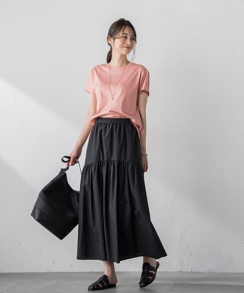 LAUTREAMONT(ロートレアモン)の「【WEB限定】【3サイズ】スムースコットンラウンドヘムカットソー≪洗える/接触冷感≫(Tシャツ/カットソー・レディース・ホワイト/チャコールグレー/ブルー/ブラック/ベージュ/ライトブルー/ピンク・11号/7号/9号)」の17枚目の写真