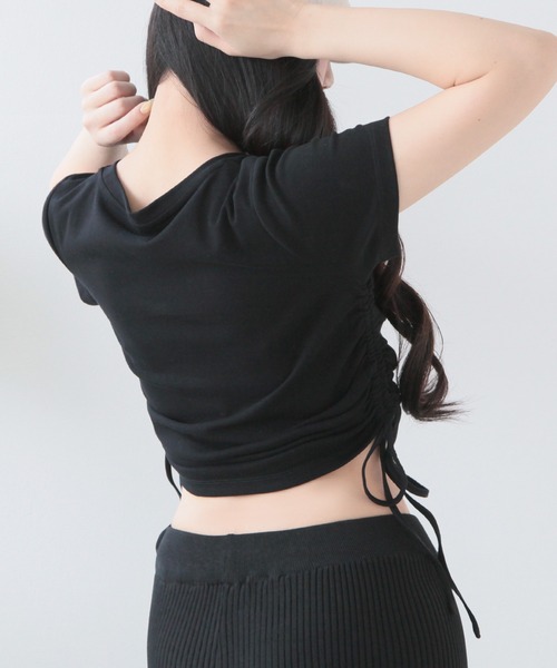Julia Boutique(ジュリアブティック)の「ラインストーンロゴドロストギャザートップス/24093(Tシャツ/カットソー・レディース・ブラック/ホワイト・ONE)」の4枚目の写真