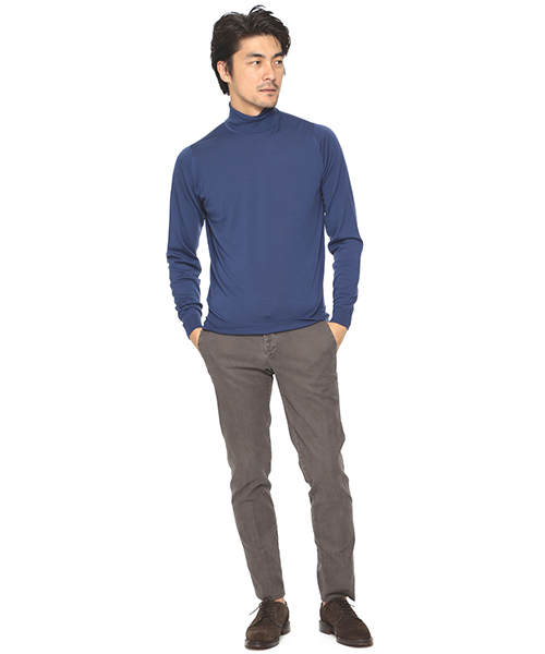 JOHN SMEDLEY（ジョンスメドレー）の「JOHN SMEDLEY / 30ゲージタートル（ニット/セーター・メンズ・ホワイト/シルバー/チャコールグレー/ブラック/ワイン/ブルー系その他/インディゴブルー/ネイビー・SMALL/LARGE/MEDIUM）」の18枚目の写真