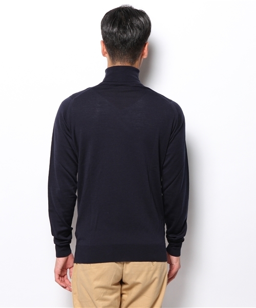 JOHN SMEDLEY（ジョンスメドレー）の「JOHN SMEDLEY / 30ゲージタートル（ニット/セーター・メンズ・ホワイト/シルバー/チャコールグレー/ブラック/ワイン/ブルー系その他/インディゴブルー/ネイビー・SMALL/LARGE/MEDIUM）」の11枚目の写真