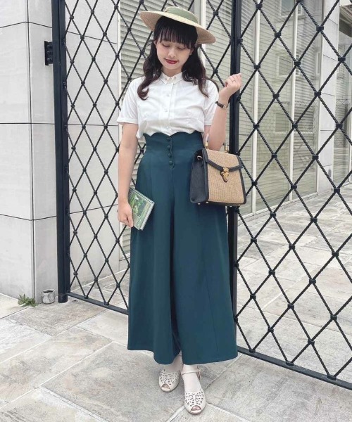 an another angelus（アンアナザーアンジェラス）の「ハイウエストスカラップワイドパンツ/ananotherangelus（その他パンツ・レディース・ブルーグリーン/ブラック・1/2）」の5枚目の写真