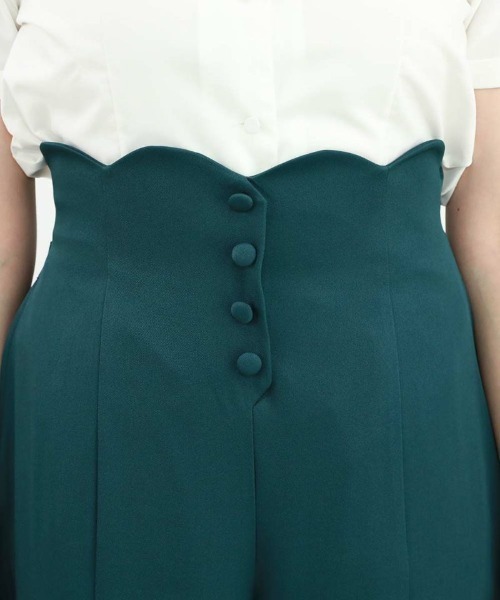 an another angelus（アンアナザーアンジェラス）の「ハイウエストスカラップワイドパンツ/ananotherangelus（その他パンツ・レディース・ブルーグリーン/ブラック・1/2）」の8枚目の写真