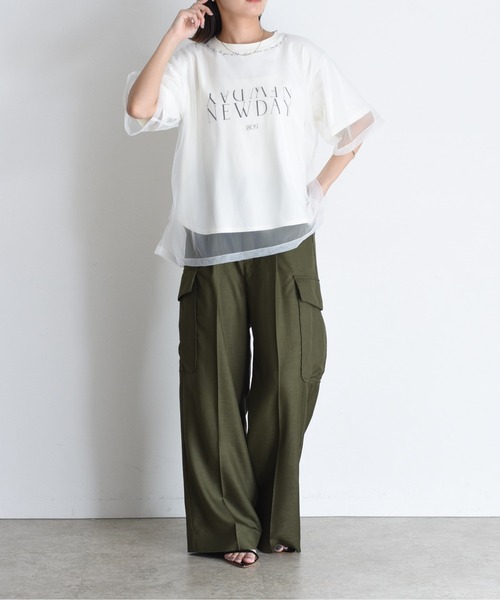 Eimee Law(エイミーロウ)の「チュールレイヤードテキストロゴTシャツ(Tシャツ/カットソー・レディース・ホワイト×ライトグレー/ホワイト×ブラック/ブラック×ホワイト/ライトグレー/アイボリー/ブラック・38/FREE)」の7枚目の写真