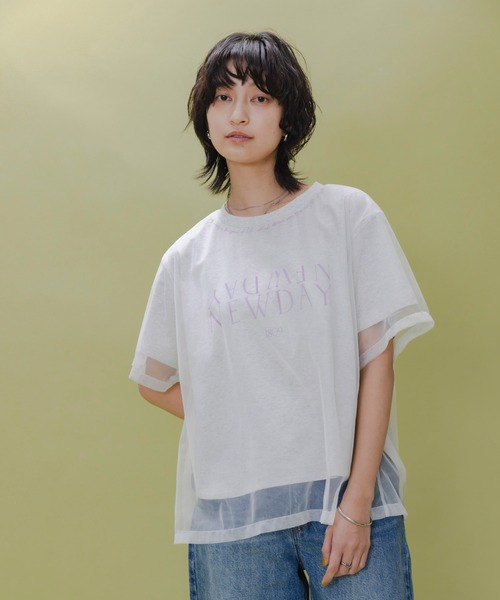 Eimee Law(エイミーロウ)の「チュールレイヤードテキストロゴTシャツ(Tシャツ/カットソー・レディース・ホワイト×ライトグレー/ホワイト×ブラック/ブラック×ホワイト/ライトグレー/アイボリー/ブラック・38/FREE)」の11枚目の写真