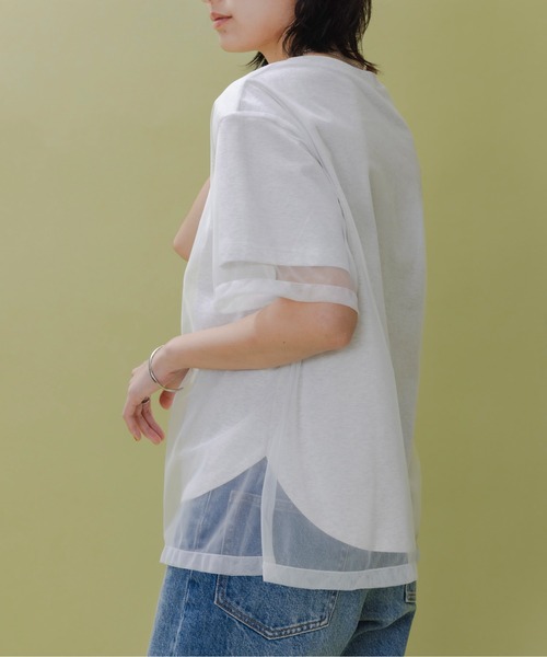 Eimee Law(エイミーロウ)の「チュールレイヤードテキストロゴTシャツ(Tシャツ/カットソー・レディース・ホワイト×ライトグレー/ホワイト×ブラック/ブラック×ホワイト/ライトグレー/アイボリー/ブラック・38/FREE)」の13枚目の写真