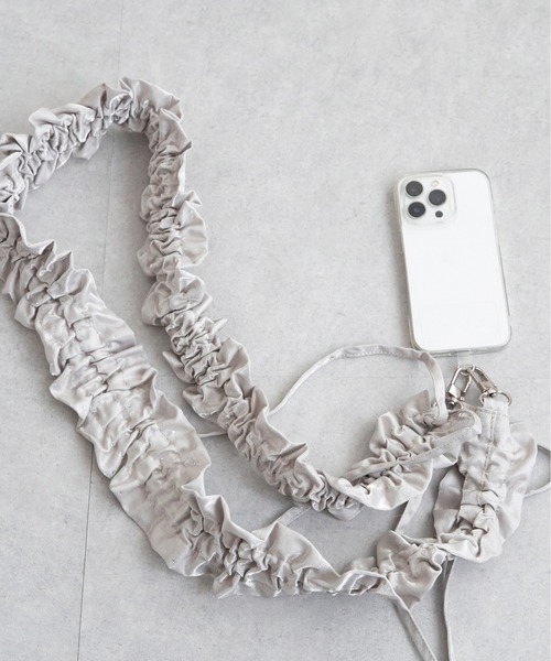 notch.(ノッチ)の「イルミーゼストラップ(スマホグッズ・レディース・ブラック/グレー・ONESIZE)」の1枚目の写真