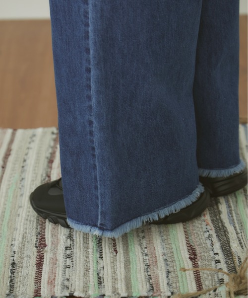 MERLOT(メルロー)の「デニムベアオールインワン(つなぎ/オールインワン・レディース・ネイビー/ブルー・FREE)」の6枚目の写真