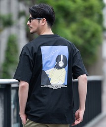 SILVER BULLET | 『CavariA/キャバリア』バックプリントイラストガール半袖Tシャツ(Tシャツ/カットソー)