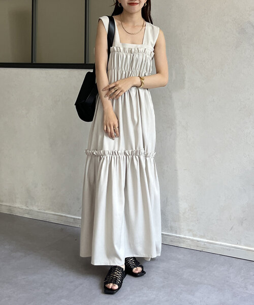 Thevon（ゼボン）の「編み込みミュール（サンダル・レディース・ブラック/シルバー・M/L）」の12枚目の写真