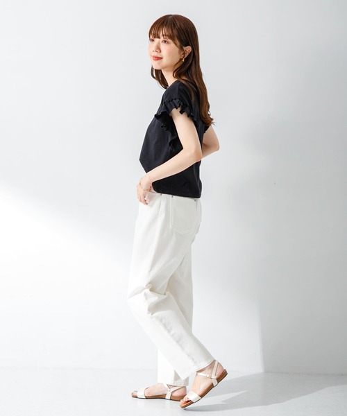 URBAN RESEARCH Sonny Label（アーバンリサーチサニーレーベル）の「『WEB限定』フリルスリーブプルオーバー（Tシャツ/カットソー・レディース・オフホワイト/ブラック/ブラック系その他/ブルー系その他・FREE）」の17枚目の写真