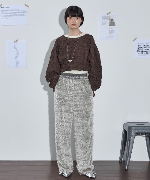 THE YOn(ザヨン)の「ドロストスリーブジャガードフリルボレロ(カーディガン/ボレロ・レディース・アイボリー/ブラック/ブラウン・FREE)」の10枚目の写真