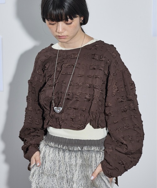 THE YOn(ザヨン)の「ドロストスリーブジャガードフリルボレロ(カーディガン/ボレロ・レディース・アイボリー/ブラック/ブラウン・FREE)」の15枚目の写真