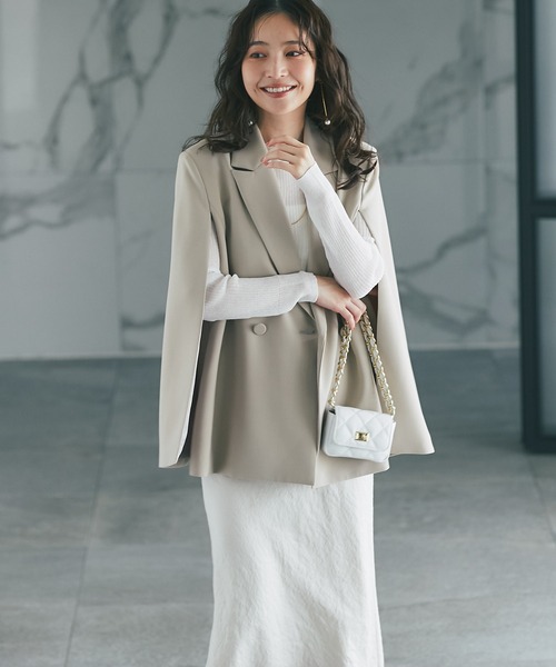 La boutique BonBon（ラブティックボンボン）の「ケープ風ダブル