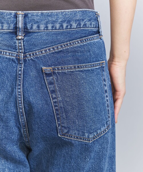 BEAUTY&YOUTH UNITED ARROWS(ビューティーアンドユースユナイテッドアローズ)の「グラデーションストレートデニムパンツ(デニムパンツ・レディース・ネイビー・S/M)」の11枚目の写真
