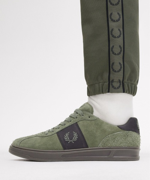 FRED PERRY（フレッドペリー）の「B4 Suede（スニーカー・メンズ・モスグリーン/ブラック・27cm/28cm/26cm）」の5枚目の写真