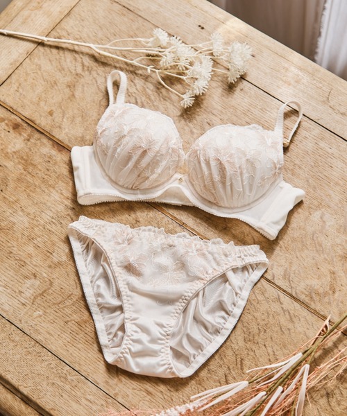 サルート　ローズガーデン　ブラジャー＆ショーツセット　豪華　入手困難 セール】【northerly bra 楽ちんフィットシリーズ脇高U字
