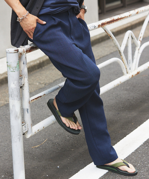 JOURNAL STANDARD relume（ジャーナルスタンダード　レリューム）の「"吸水速乾" TECH DRY ワイドイージーパンツ（スラックス・メンズ・ブラック/アイボリー/オリーブ/クリアブルー・SMALL/MEDIUM/LARGE）」の20枚目の写真