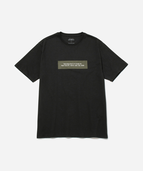 Saturdays NYC(サタデーズ ニューヨークシティ )の「Saturdays Block Standard SS Tee(Tシャツ/カットソー・メンズ・ブラック/オフホワイト・XL/S/M/L/X-SMALL)」の2枚目の写真