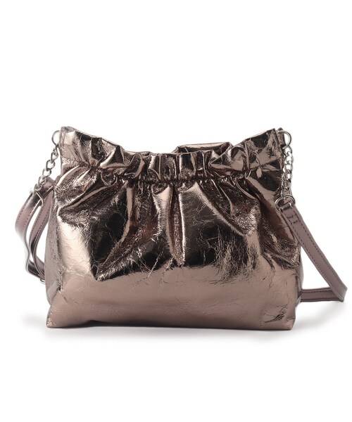 SHOO・LA・RUE（シューラルー）の「持てば旬顔 クラッシュ素材ショルダーバッグ（ショルダーバッグ・レディース・ブラック/ブロンズ/シルバー・00）」の3枚目の写真