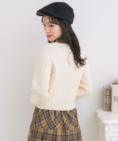 ems excite（エムズエキサイト）の「ケーブルNTPO（ニット/セーター・レディース・ダークブルー/ナチュラル/ダークグレー/レッド・FREE）」の14枚目の写真