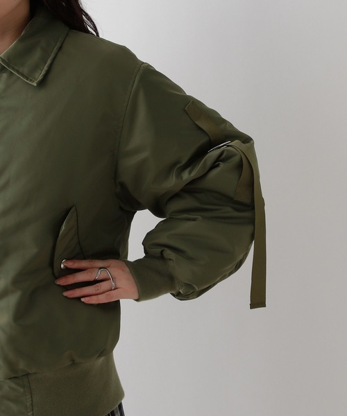 RAGEBLUE（レイジブルー）の「＜AIRTHERMAL/高機能中綿＞MA-1フライトジャケット（MA-1・レディース・オリーブ/グレー・FREE）」の13枚目の写真