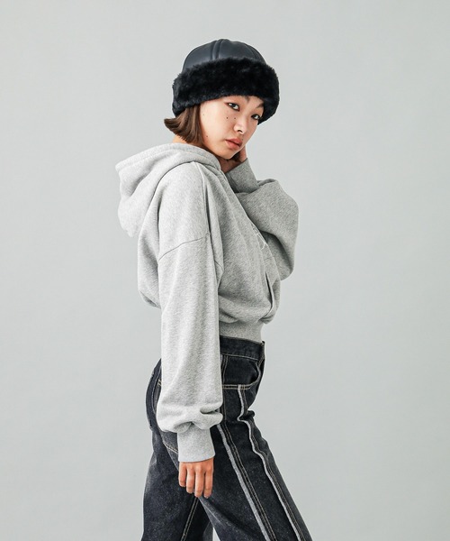 X-girl(エックスガール)の「FAUX FUR BRIM HAT(ハット・レディース・ブラック/ホワイト・ONE SIZE)」の18枚目の写真