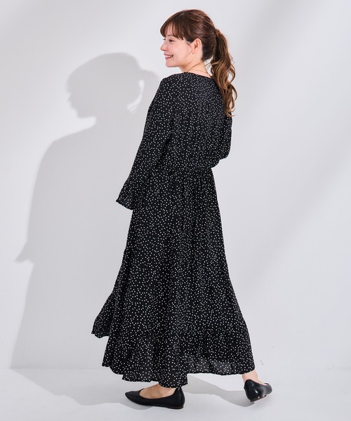 CHOCOA(チョコア)の「ドットラップワンピース(マタニティウェア/グッズ・レディース・ブラック・FREE)」の9枚目の写真