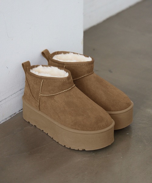 ems excite（エムズエキサイト）の「厚底ショートムートン（ブーツ・レディース・ベージュ/ブラック/キャメル・MEDIUM/LARGE）」の3枚目の写真