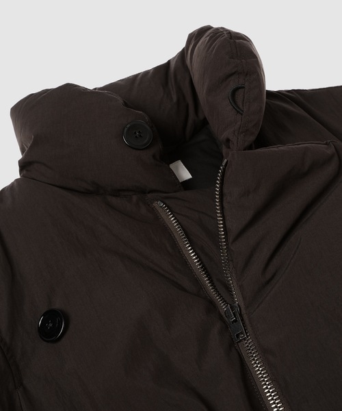 LEMAIRE(ルメール)の「SHORT PUFFER BLOUSON(ダウンジャケット/コート・レディース・ブラック・34/36)」の3枚目の写真