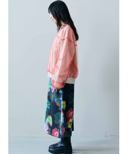 MEDE19F（メデジュウキュウ）の「ＭＥＤＥ１９Ｆ　チュールを重ねたカラースウェット（スウェット・レディース・パープル系その他/オレンジ系その他・LARGE/MEDIUM/X-LARGE）」の5枚目の写真