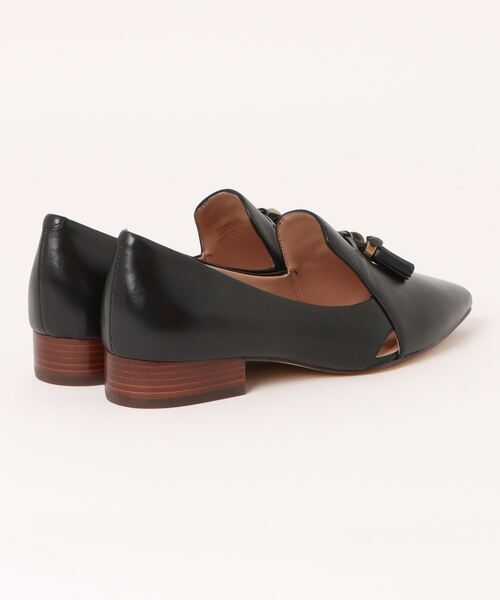 COLE HAAN（コールハーン）の「ヴァーニャ タッセル フラット womens（ローファー・レディース・ブラック・5.5/6/6.5/7/7.5/8/5）」の2枚目の写真