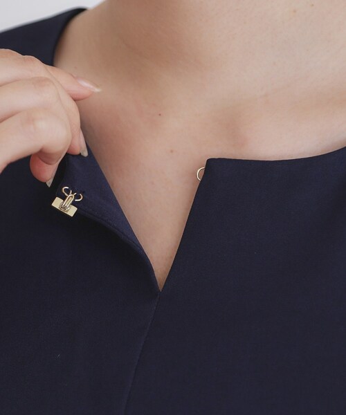 index(インデックス)の「《S-LLsize》ドッキングペプラムワンピース【洗濯機洗い可/イージーアイロン/防シワ】(ワンピース・レディース・ナチュラル/ネイビー・36/38/40/42)」の17枚目の写真