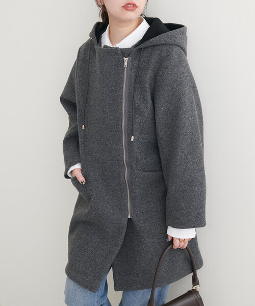 natural couture（ナチュラルクチュール）の「フードZIPミドル丈コート（その他アウター・レディース・グレイッシュベージュ/チャコールグレー/ブラック/ベージュ・FREE）」の8枚目の写真