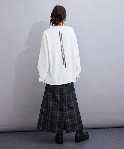 le cercle ADAM ET ROPE'(ルセルクルアダムエロペ)の「和柄Tシャツ(隠岐次郎廣有)(Tシャツ/カットソー・レディース・ホワイト/チャコールグレー・L/M)」の6枚目の写真