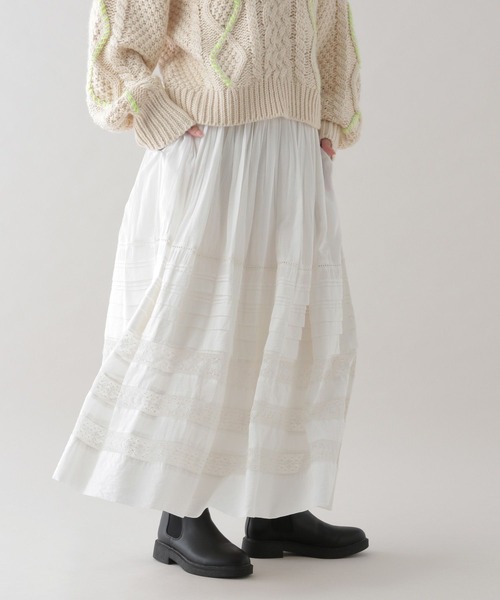 studio CLIP（スタディオクリップ）の「《natural by clip》タックレースギャザースカート（スカート・レディース・オフホワイト/ブラック・FREE）」の12枚目の写真