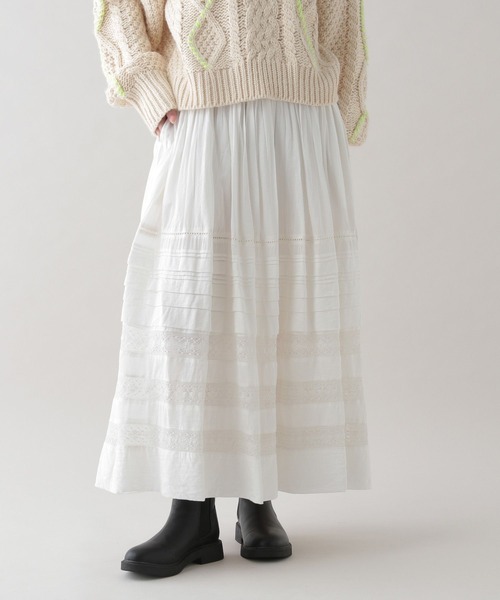 studio CLIP（スタディオクリップ）の「《natural by clip》タックレースギャザースカート（スカート・レディース・オフホワイト/ブラック・FREE）」の13枚目の写真