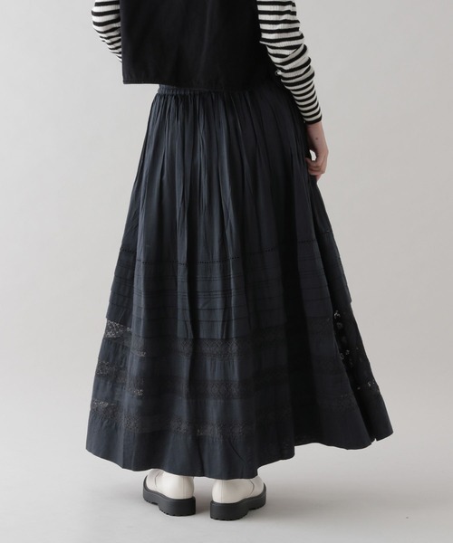 studio CLIP（スタディオクリップ）の「《natural by clip》タックレースギャザースカート（スカート・レディース・オフホワイト/ブラック・FREE）」の17枚目の写真