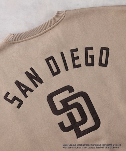 Right-on（ライトオン）の「【MLB】チームワッペンクルースウェット（スウェット・メンズ・ダークグレー/ホワイト/グレー/グリーン/ブルー/ライトブラウン・M/L/XXL/XL）」の8枚目の写真