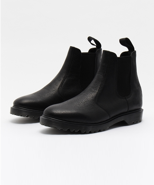 Dr. Martens(ドクターマーチン)の「Dr.martens(ドクターマーチン): チェルシーサイドゴアブーツ(ブーツ・メンズ・ブラック・10/8/9)」の1枚目の写真