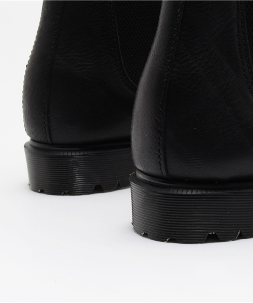 Dr. Martens(ドクターマーチン)の「Dr.martens(ドクターマーチン): チェルシーサイドゴアブーツ(ブーツ・メンズ・ブラック・10/8/9)」の7枚目の写真