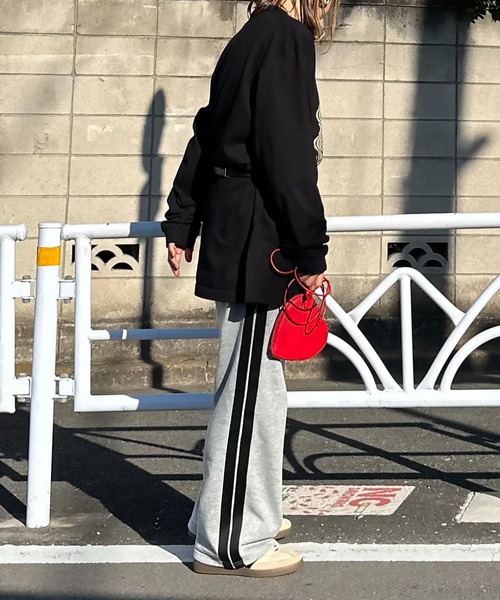 mi via loca(ミヴィアロカ)の「配色ライン スウェットパンツ(スウェットパンツ・レディース・トップグレー/ブラウン/カーキ・FREE)」の2枚目の写真